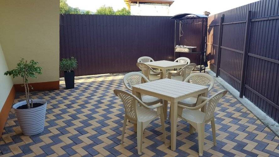 Summer House