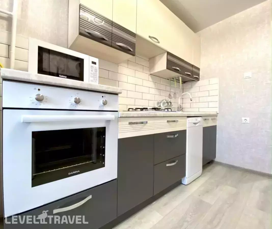 4 Сезона В Микрорайоне Восточный 2/6