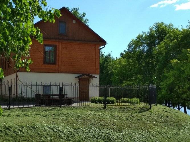 Отель Фаворит