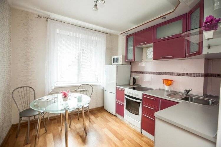 Матрешка На Улице Льва Яшина