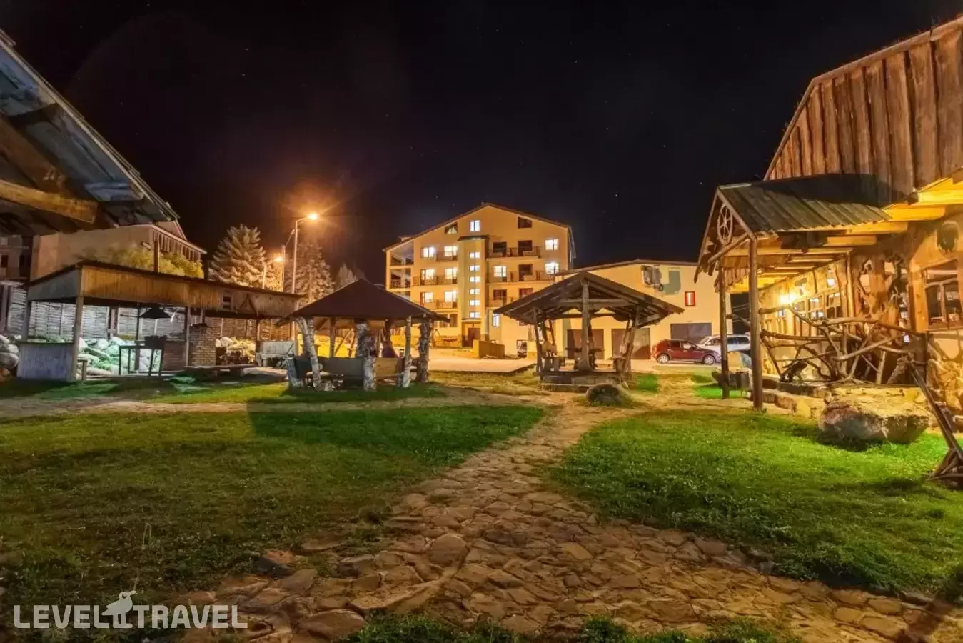 Гостиничный Комплекс Йетихаус