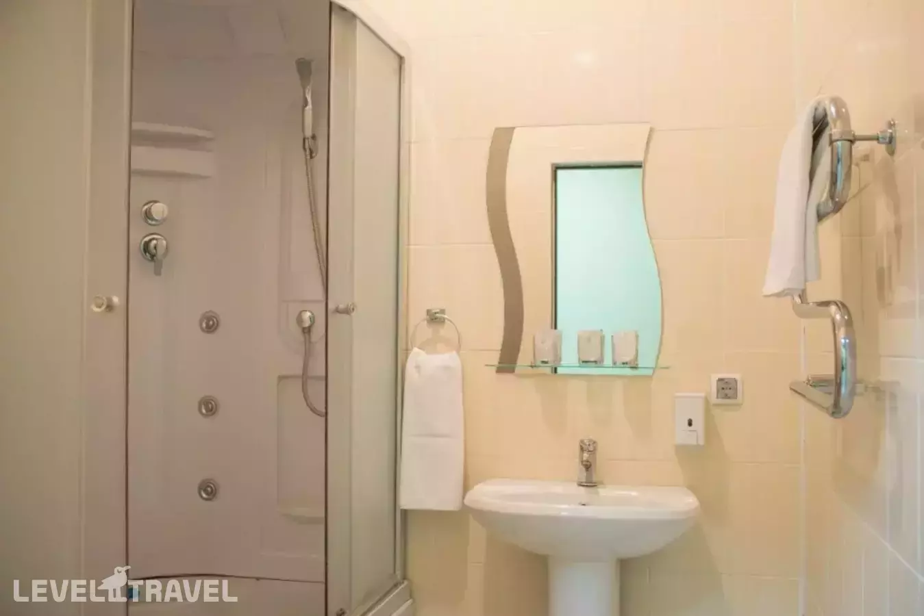 Гостиница Кристалл