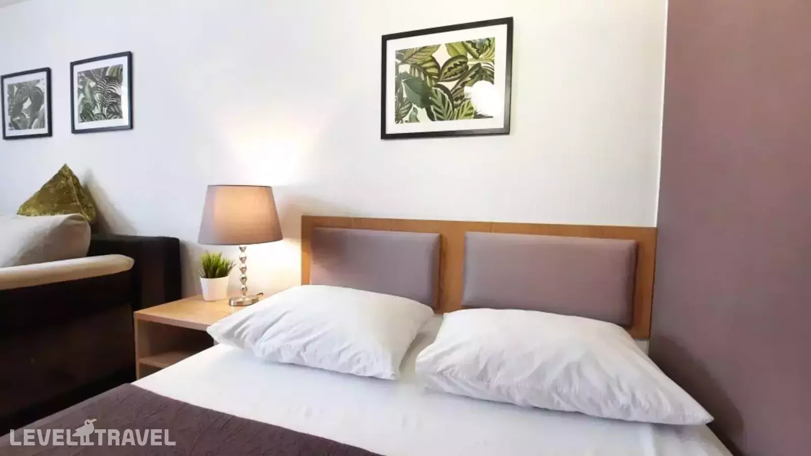 Отель Амосов