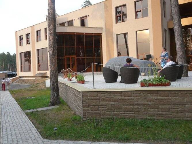 Загородный Гостиничный Комплекс Серебряный Бор