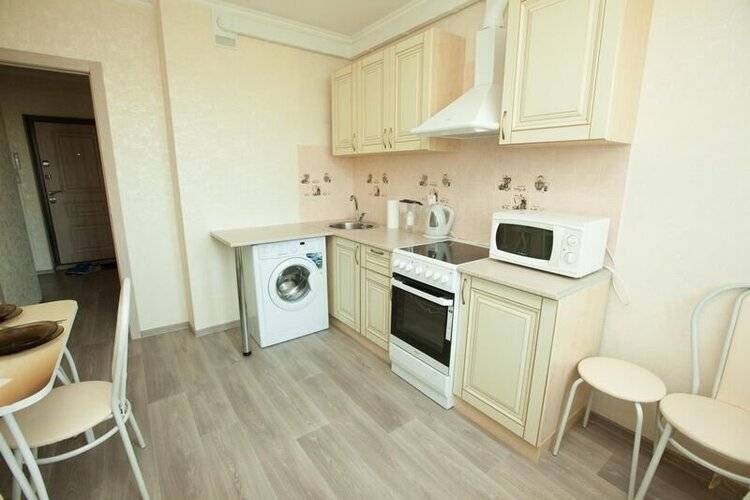 Апартаменты Easyrent (Изирент) Кудашева 108