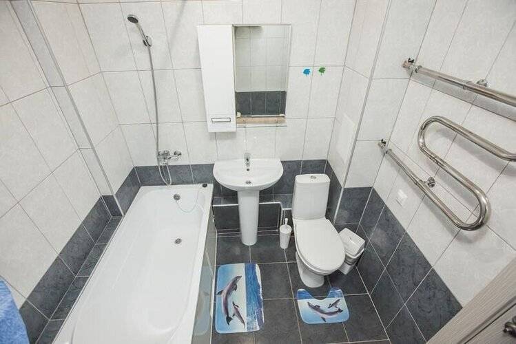 Апартаменты Easyrent (Изирент) Кудашева 108