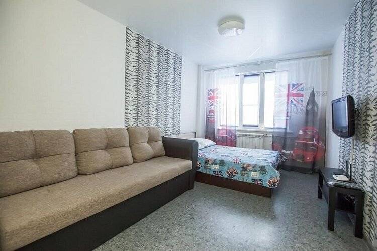 Апартаменты Easyrent (Изирент) Кудашева 108