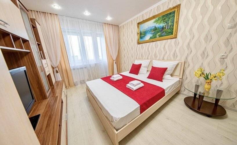 4 Сезона В Микрорайоне Дружба