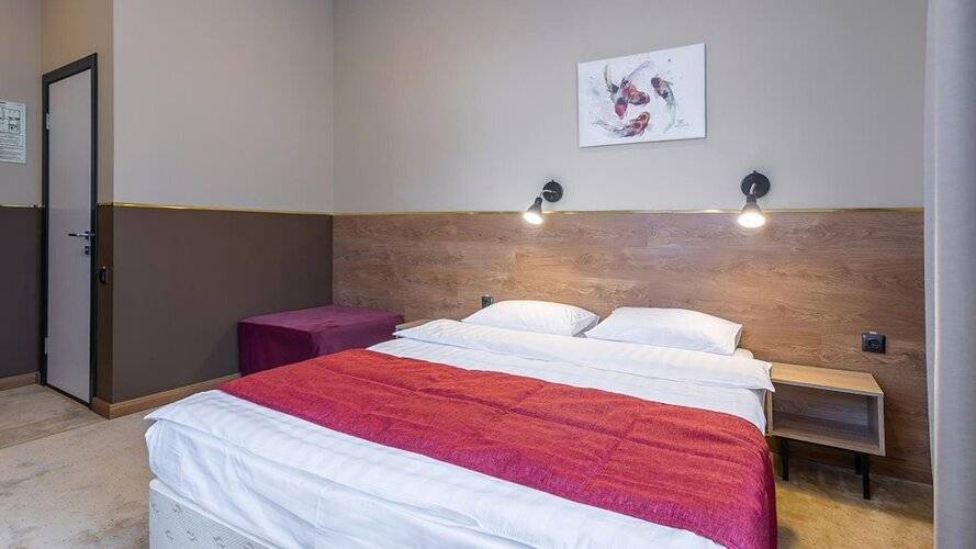 Smart Hotel Neo (Смарт Нео)