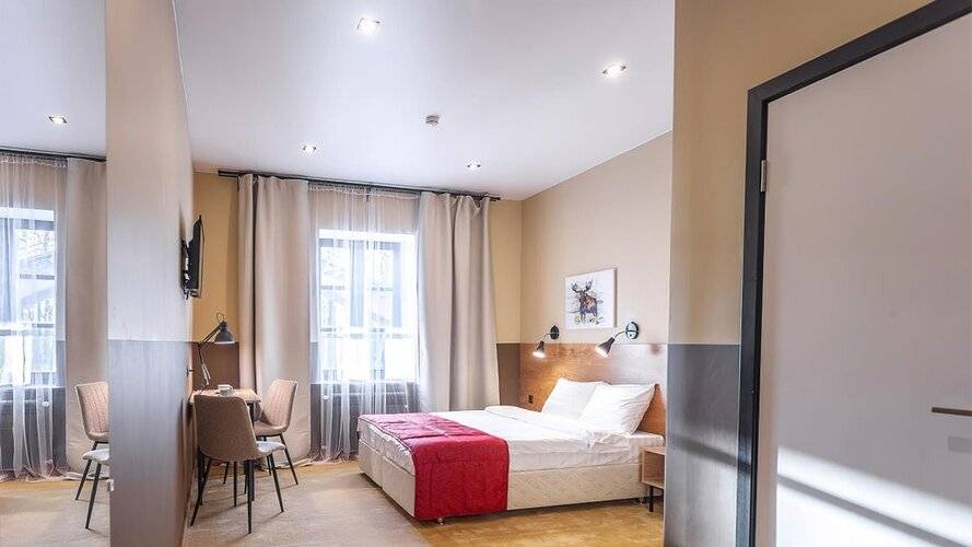 Smart Hotel Neo (Смарт Нео)