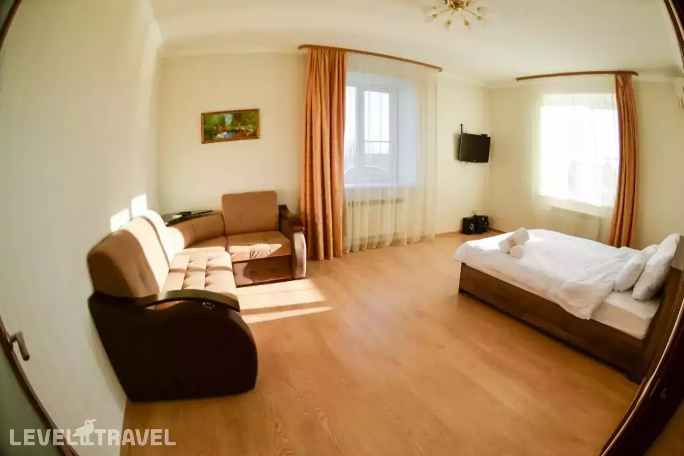 Апартаменты Голден Хаус