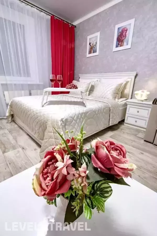 4 Сезона На Улице Сибирская