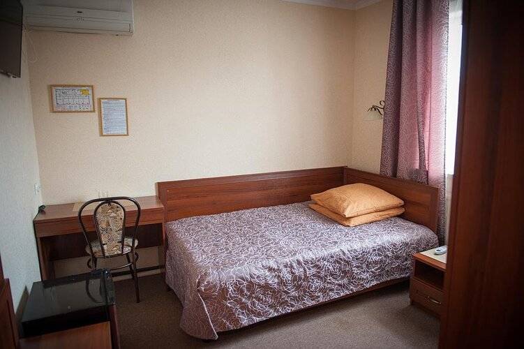 Прибалтийский