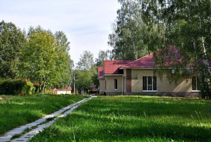 Загородный Гостиничный Комплекс Ясная Поляна