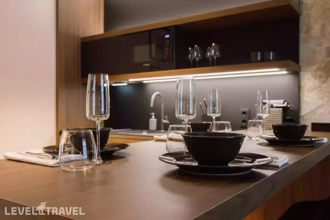 Двор Подзноева - Корпус Студии И Апартаменты