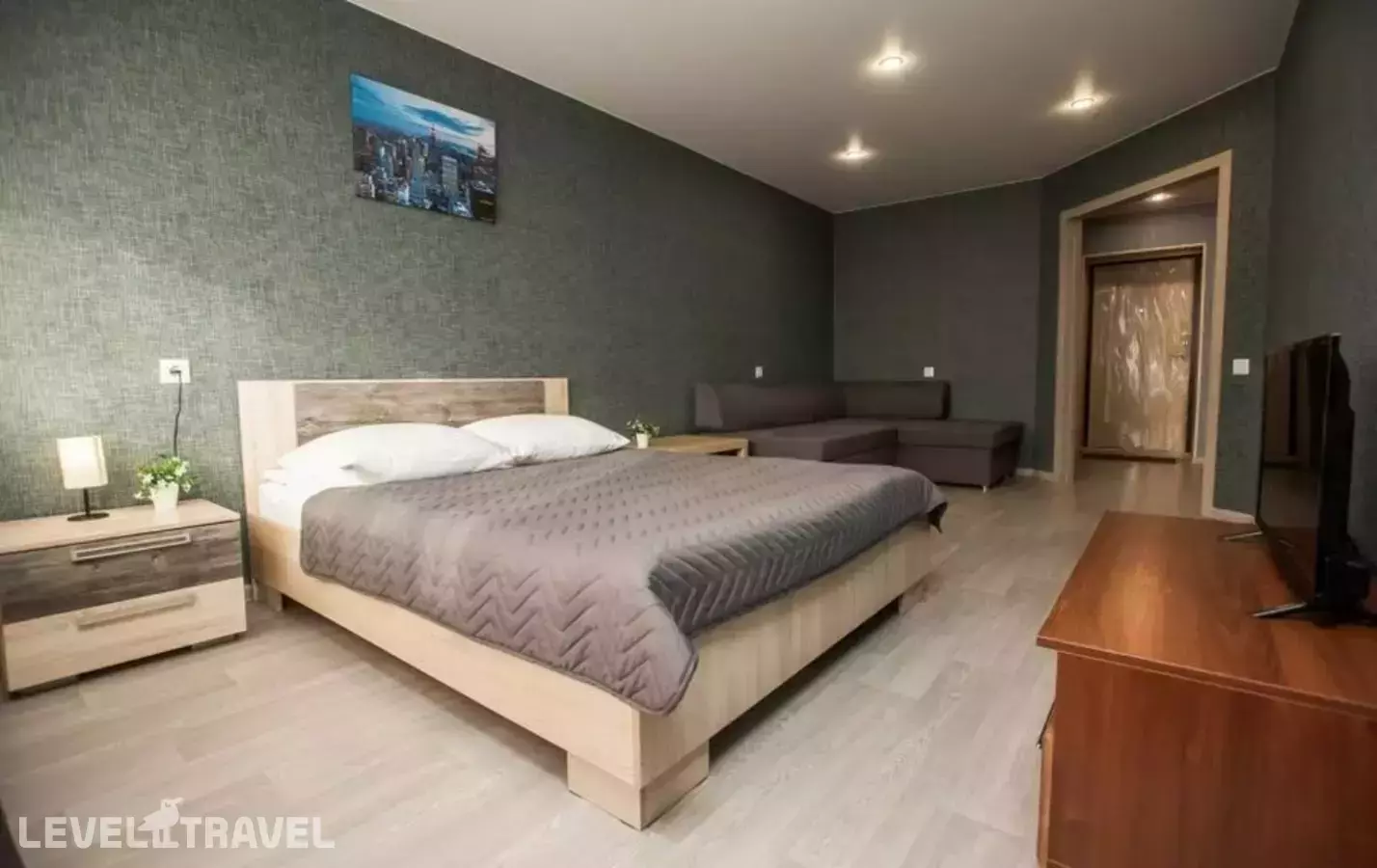 Апартаменты Easyrent (Изирент) На 40 Лет Победы 17в