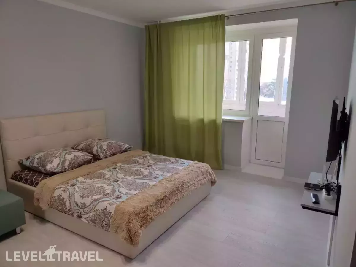 Апартаменты Prezenthaus На Карла Маркса 175/2