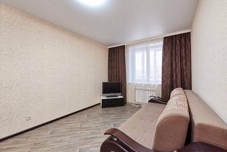 Renthouse (Рент Хаус) На Улице Бородина