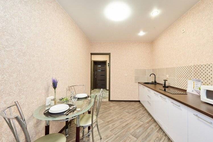 Renthouse (Рент Хаус) На Улице Бородина