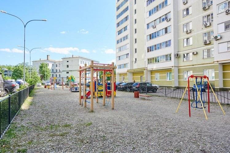 Renthouse (Рент Хаус) На Улице Краснова 40
