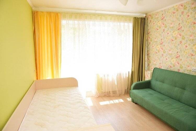 Renthouse (Рент Хаус) На Кулакова 3