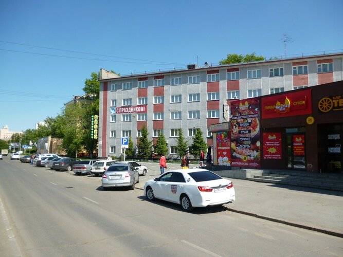Гостиница Колос