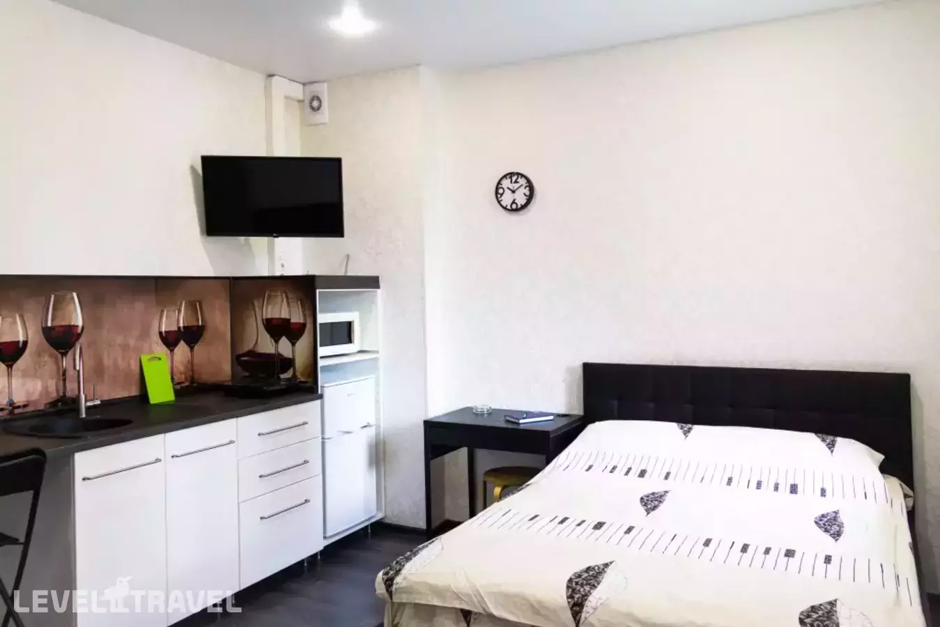 Апартаменты АЛЛиС-ХОЛЛ Белинского 30