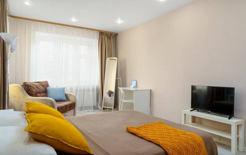 Good night (Гуд найт) на улице Федора Лыткина