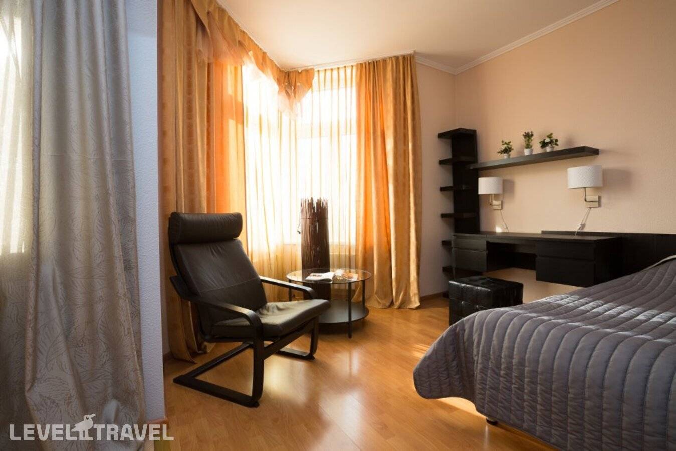 фотографии отеля Апартаменты Этажи на Бажова 68 в Россия(Екатеринбург) - фото №3