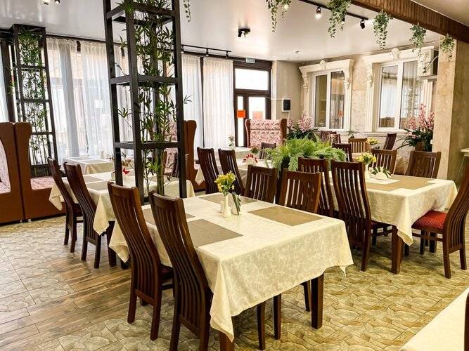 Avdallini Golden Bay Hotel