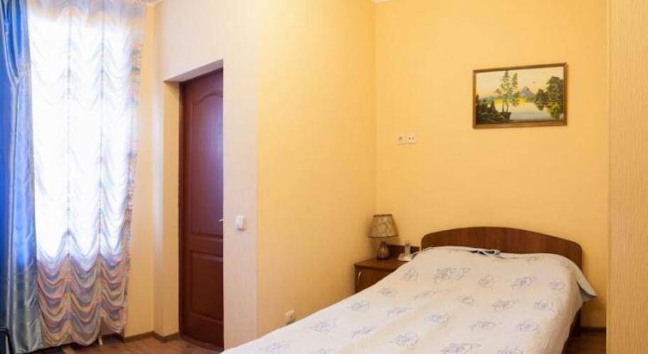 Гостиница Family Hotel (Фэмили)