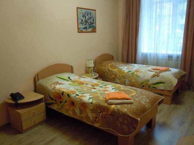 Гостиница Family Hotel (Фэмили)