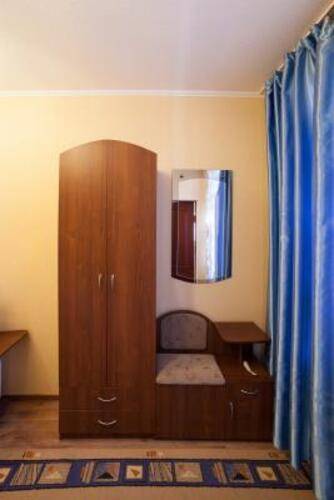 Гостиница Family Hotel (Фэмили)