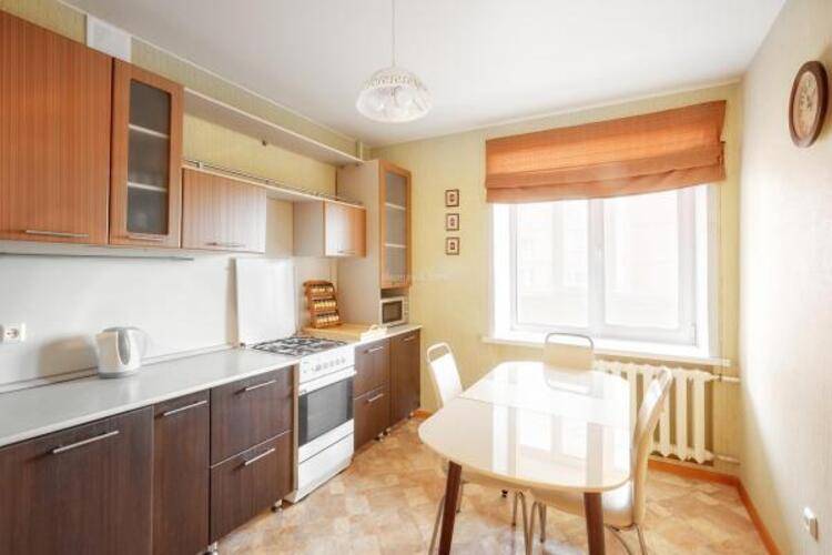 Абажур На Карельцева 105