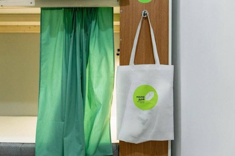 Капсульный Хостел Молодой