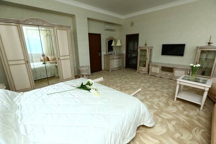 Ваш Отель