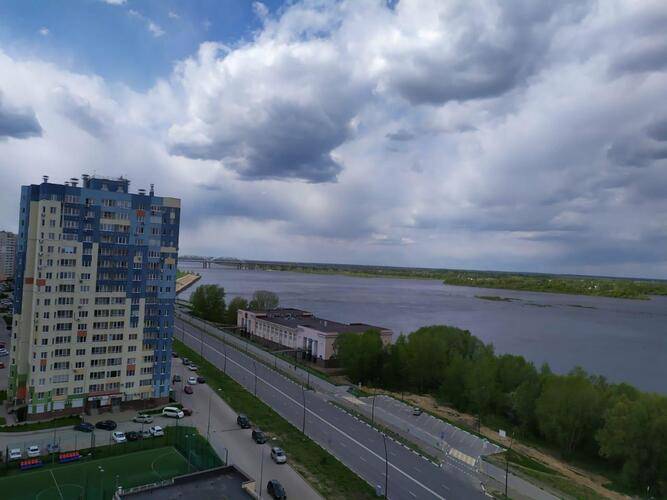 Стрелка на Волжской набережной 25