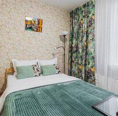 $item['hotel']['name']