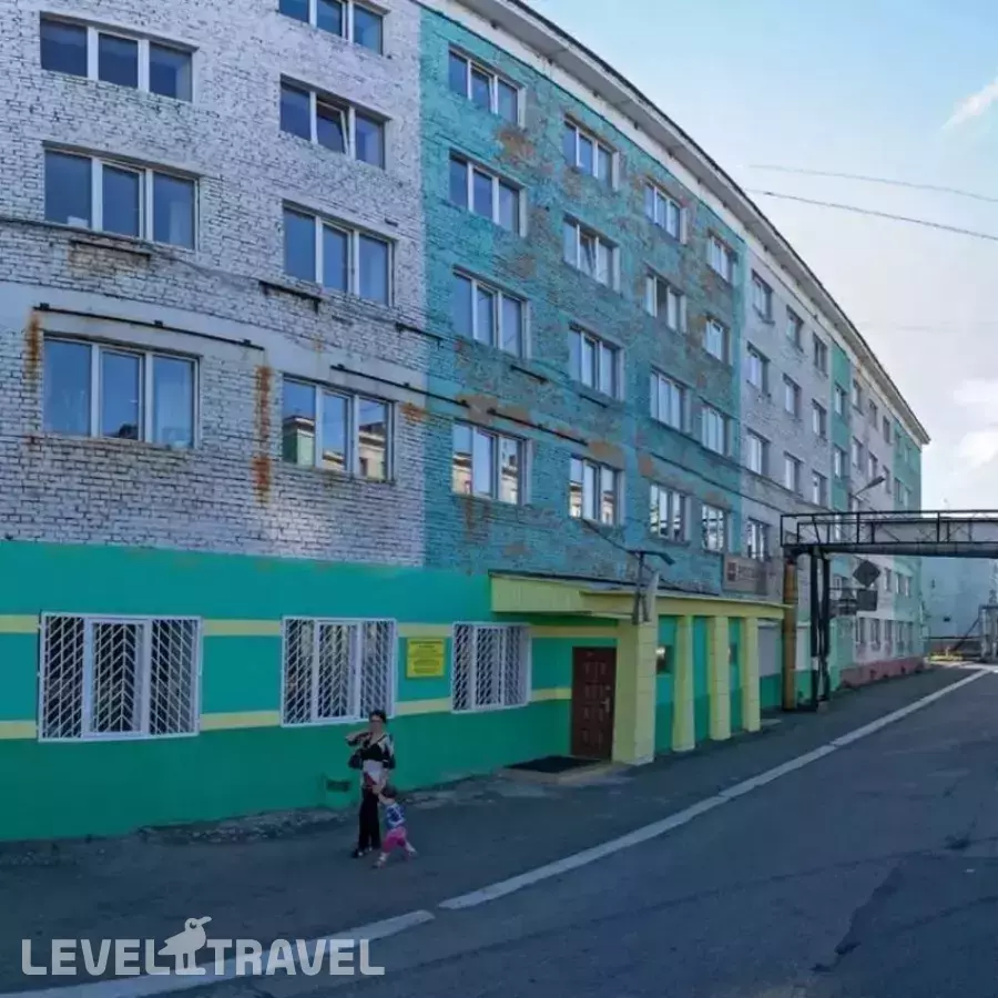 Арктик ТуристиК (б. Северное Сияние)