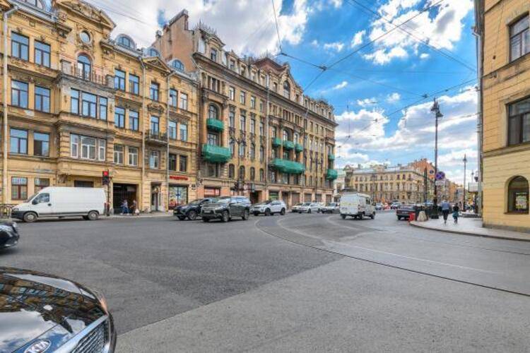 Апартико На Улице Марата