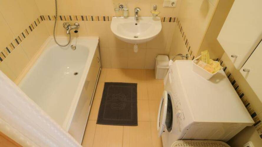 Апартаменты На Проспекте Космонавтов 61 Корп. 1