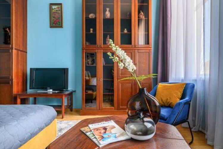 Letyourflat (Лэтюфлэт) на набережной канала Грибоедова 29