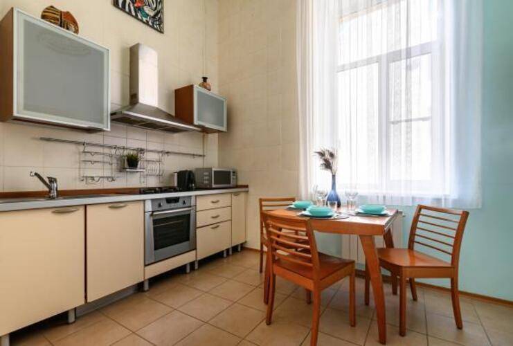 Letyourflat (Лэтюфлэт) на набережной канала Грибоедова 29