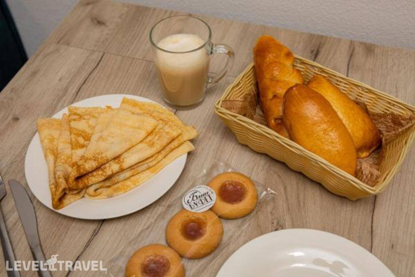 Изображение отеля 8