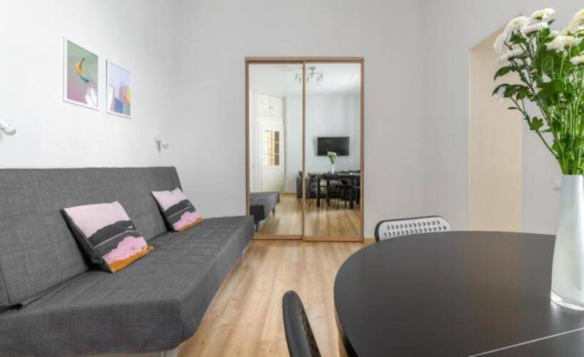 Welcome Home (Вэлком Хоум) на Малой Морской