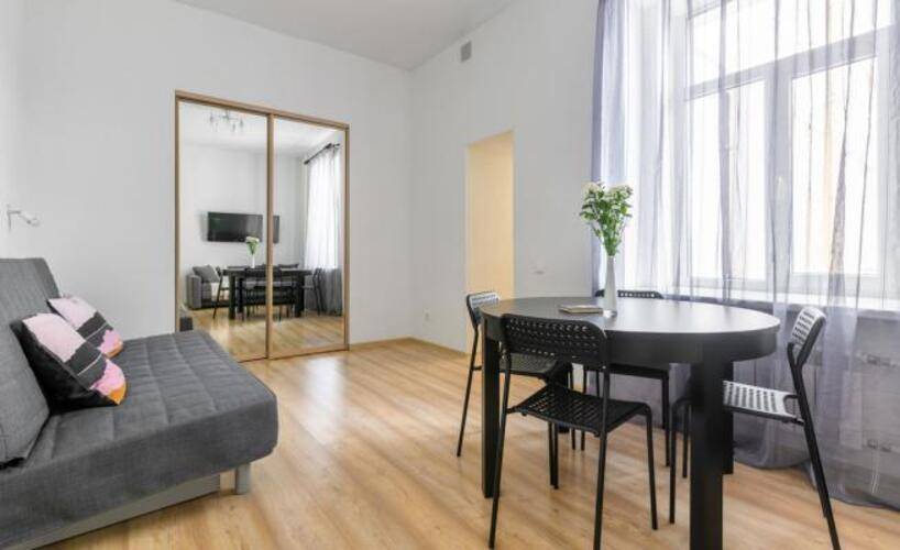 Welcome Home (Вэлком Хоум) на Малой Морской