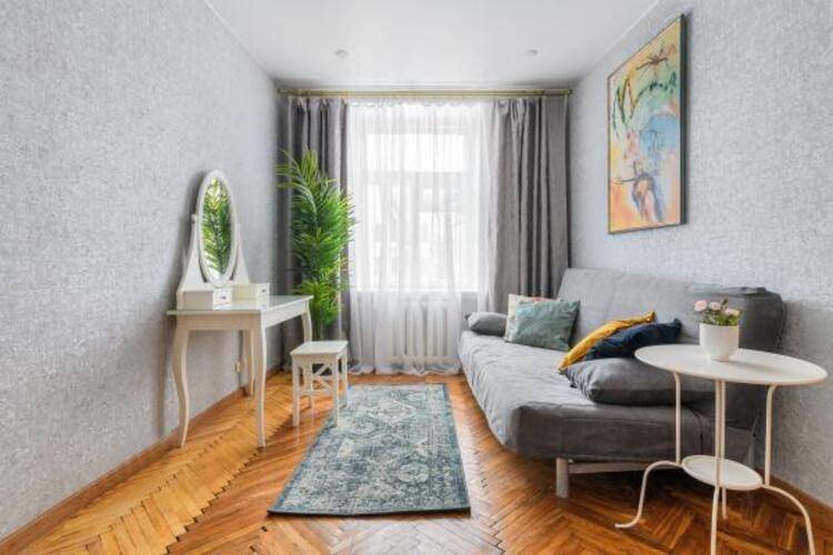 Sutki Rent (Сутки Рент) видовая Грибоедова