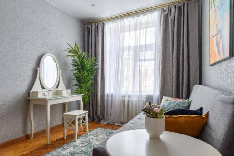 Sutki Rent (Сутки Рент) видовая Грибоедова
