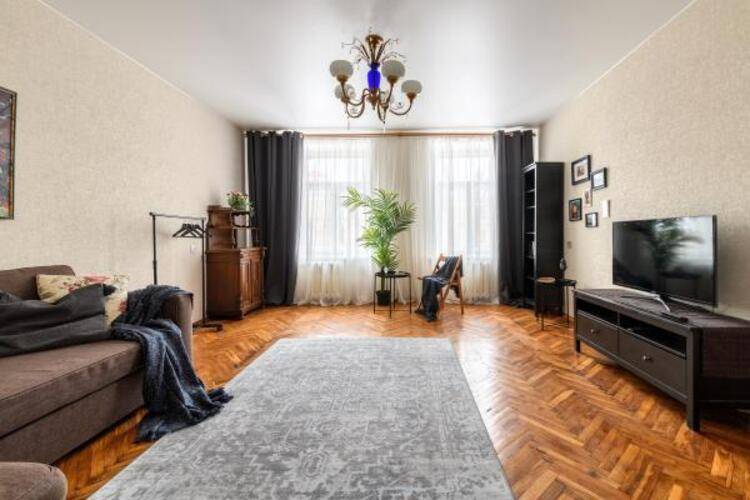 Sutki Rent (Сутки Рент) видовая Грибоедова