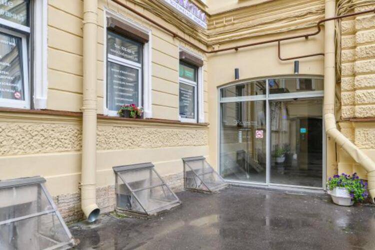 Sutki Rent (Сутки Рент) на Конюшенной